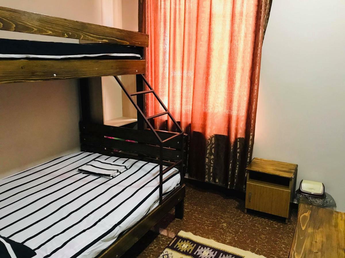 Hotel Rio Kutaisi Luaran gambar